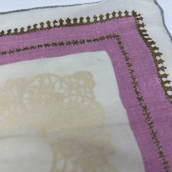 Vintage Hanky-Tammis Keefe-1950's- Handkerchief Dainty Lace Pattern Pink Gold - Picture 8 of 13